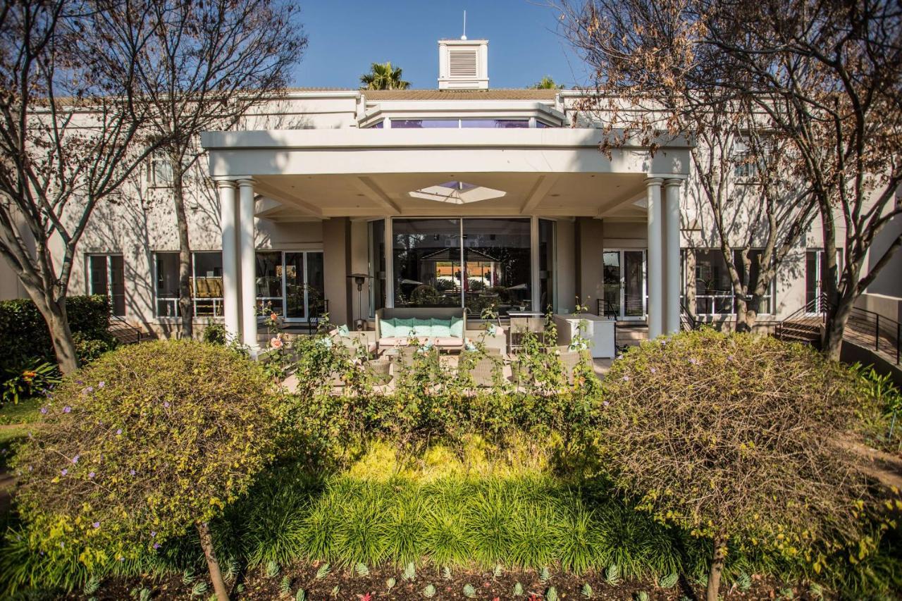 Garden Court Morningside Sandton Johannesburg Exterior photo